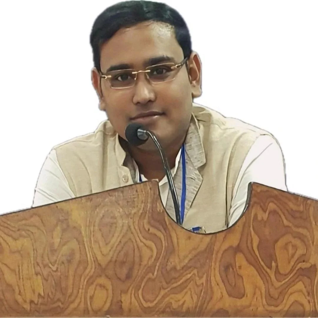 Eshan Sen speaking about Vedic astrology and chart synthesis