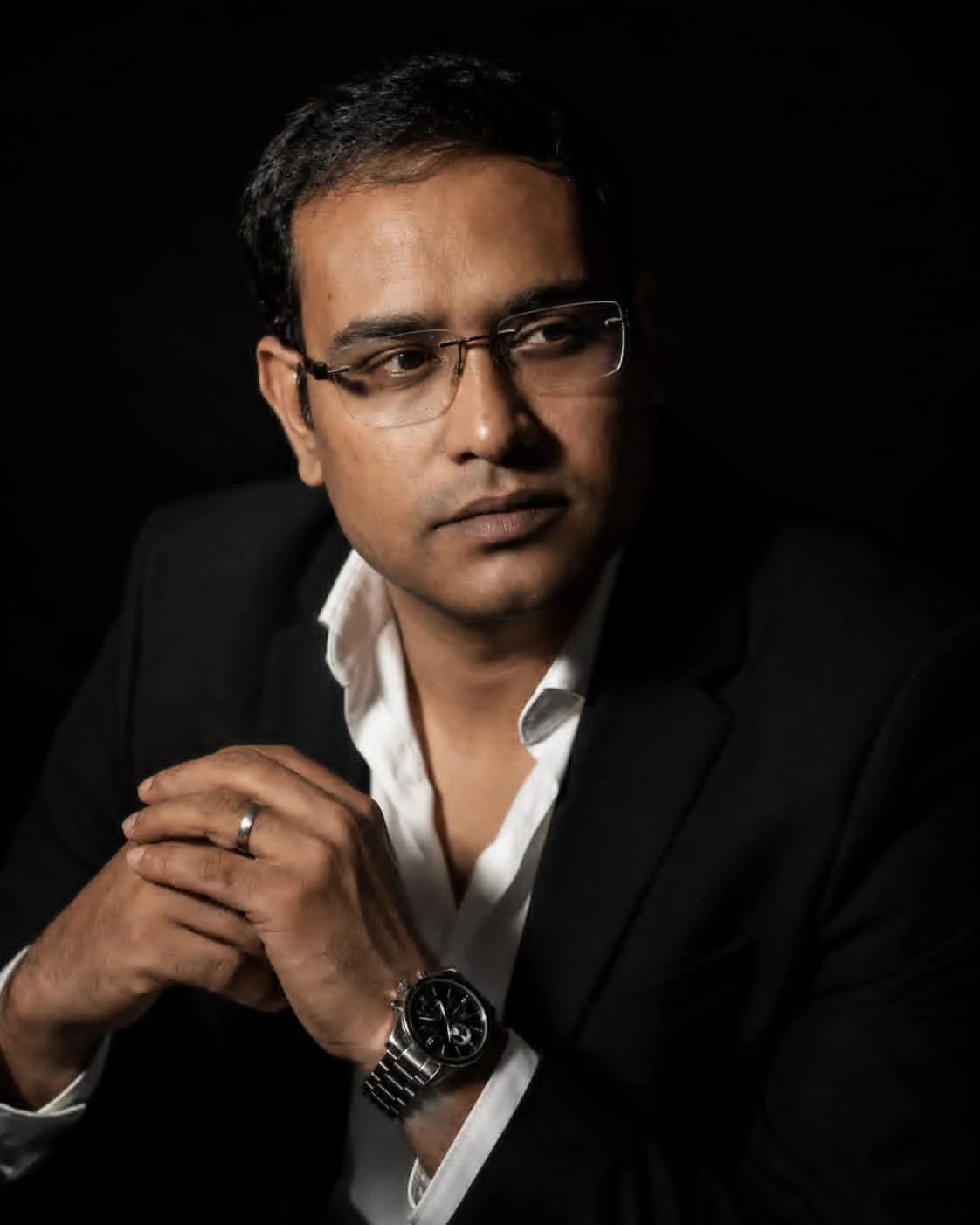 Eshan Sen discussing Vedic astrology, chart synthesis, and consultation work